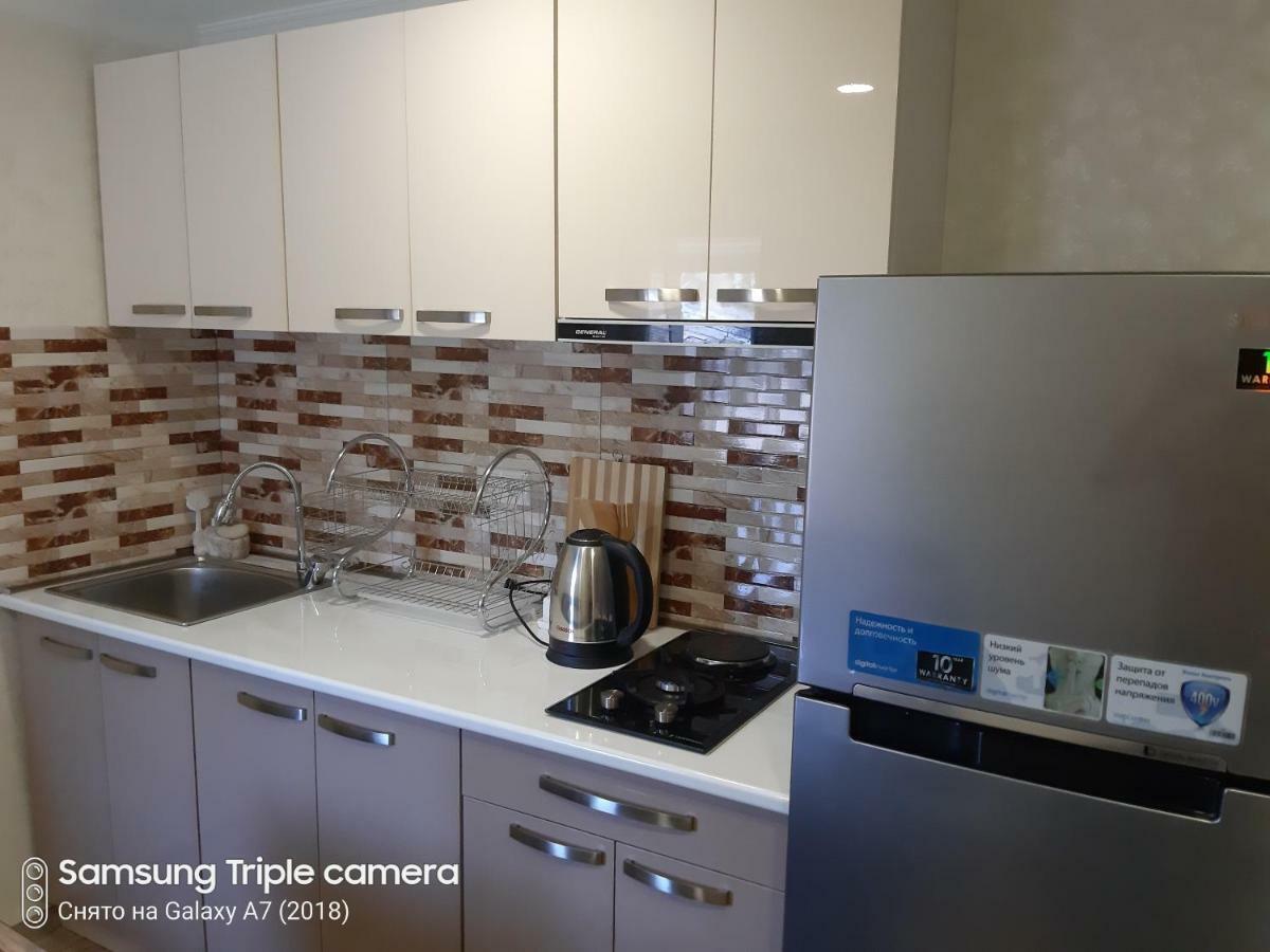 דירות טביליסי Georgi Apartament 2 מראה חיצוני תמונה