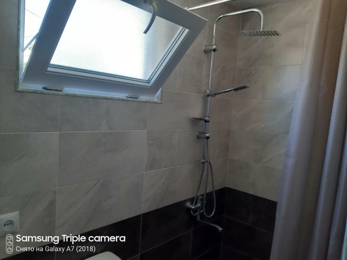 דירות טביליסי Georgi Apartament 2 מראה חיצוני תמונה