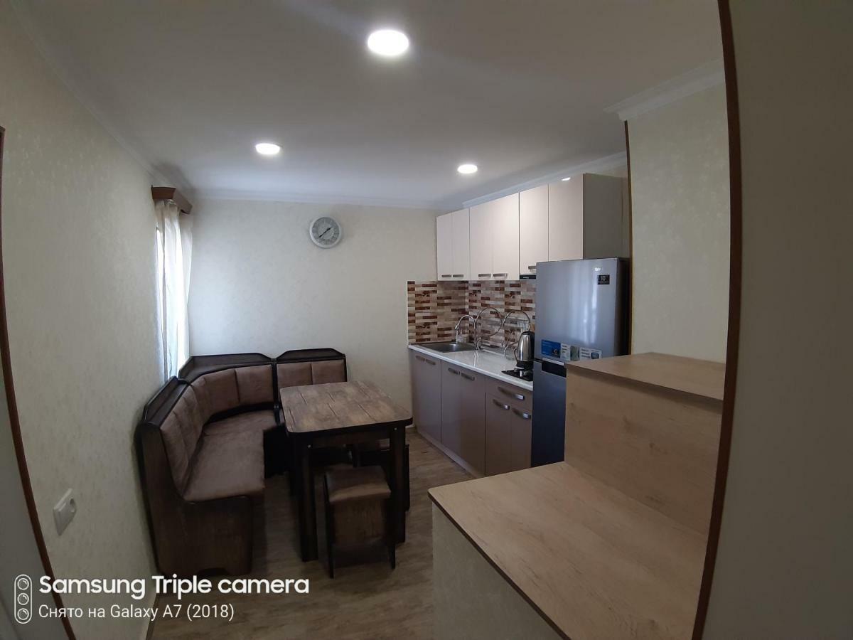 דירות טביליסי Georgi Apartament 2 מראה חיצוני תמונה
